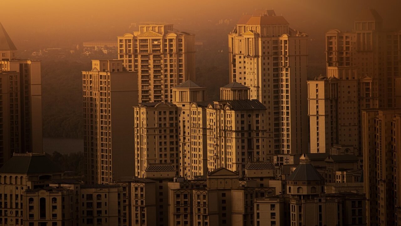 Indian city skyline at sunrise representing the growth of internet users in Tier 2 and Tier 3 cities